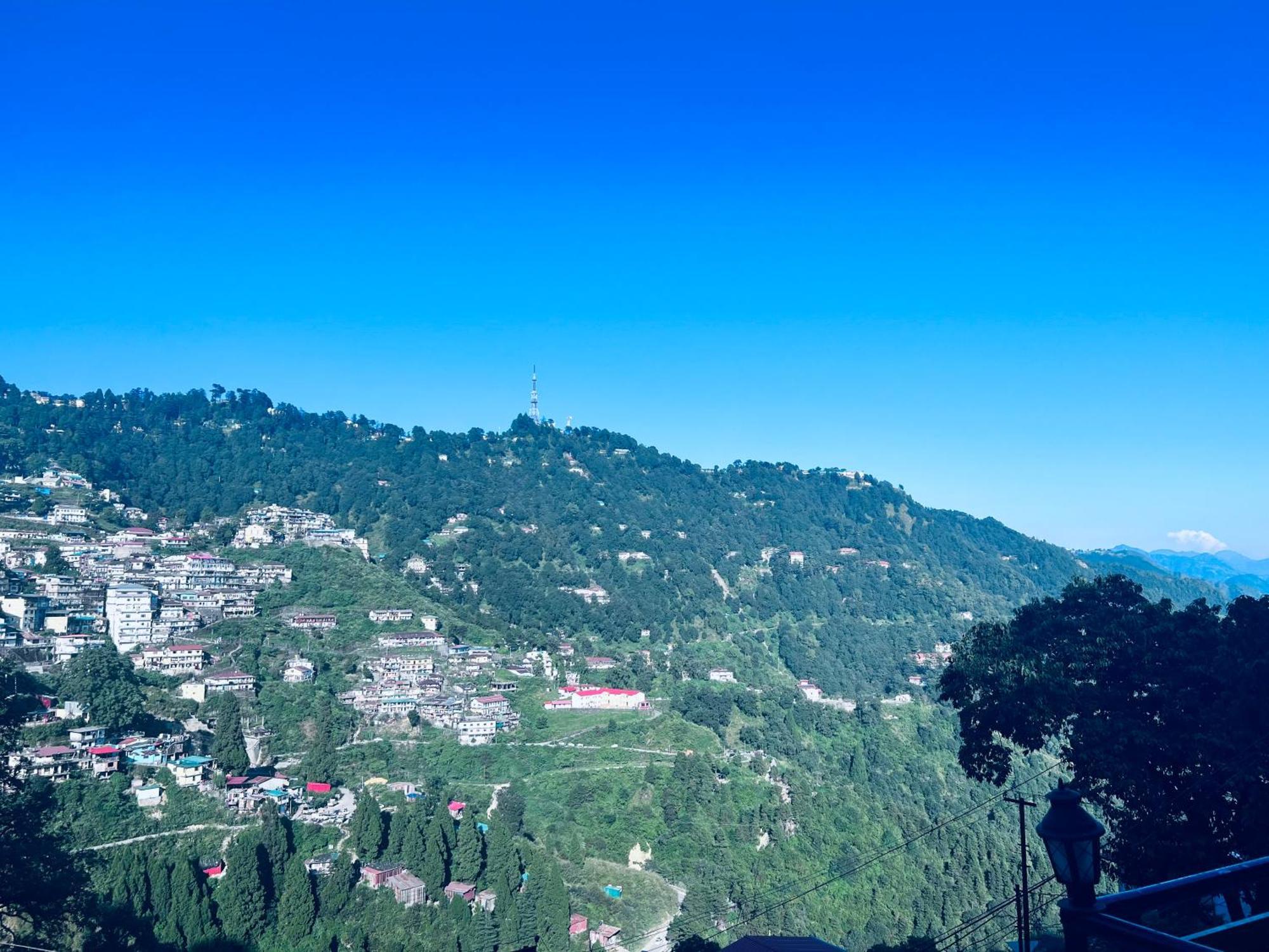 Irish Town Mussoorie Hotell Eksteriør bilde